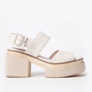 Fabulous Paloma Barceló leather sandals Light, not clunky, Beige SZ 7 US (IT 40)